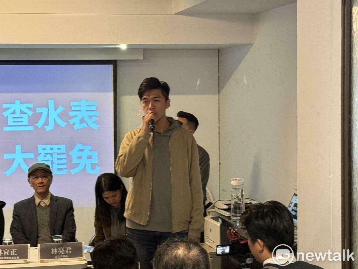 罷免藍委徐巧芯「剷除黑芯」發言人Roger。 圖：周煊惠 / 攝