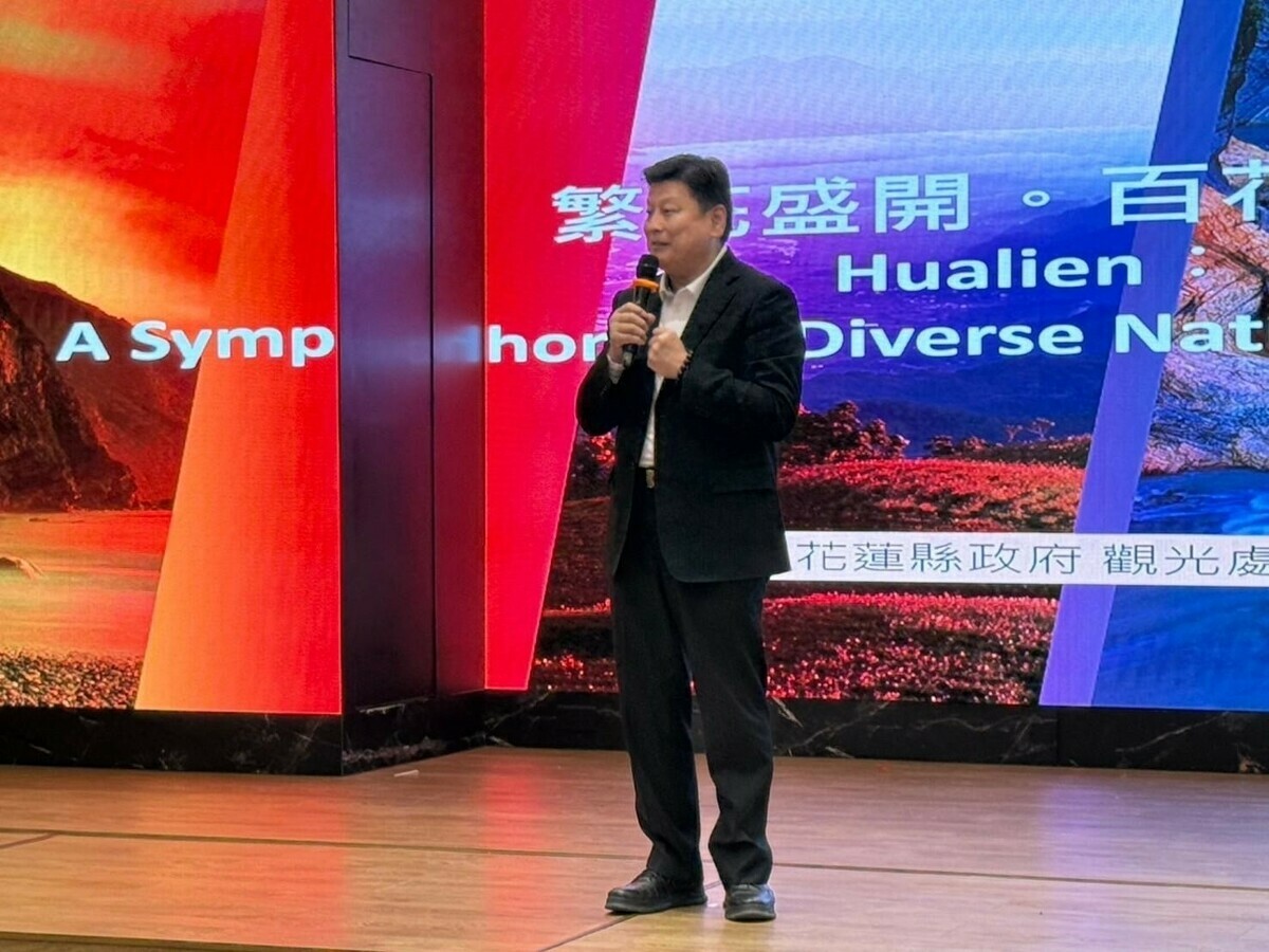 國民黨團總召傅崐萁赴香港參加觀光博覽會聲稱自己「代表台灣中央政府」。 圖：傅崐萁辦公室／提供