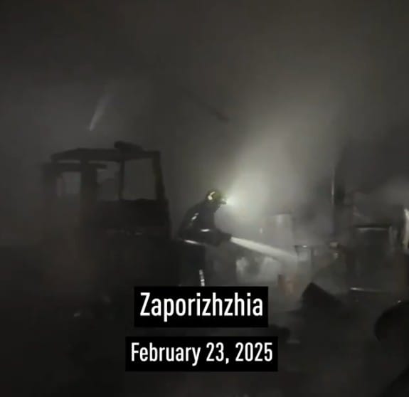 澤連斯基23日表示，俄羅斯連夜向烏克蘭發射逾200架無人機，這是烏俄戰爭中規模最大的一波無人機襲擊。 圖：翻攝澤連斯基X