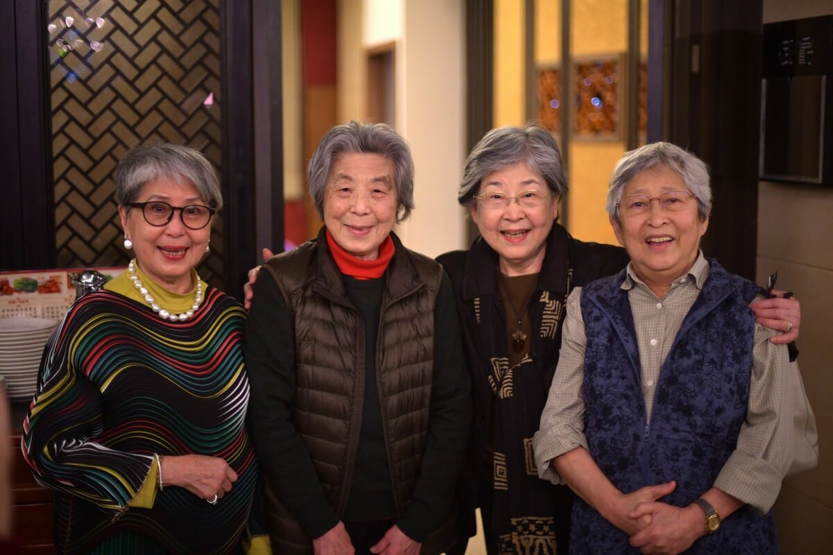 台獨聯舉辦大罷免春酒，獨盟歐洲本部前主席何康美（左一）與羅福全夫人毛清芬（左二）三姊妹難得合影留念。 圖：台獨聯盟提供