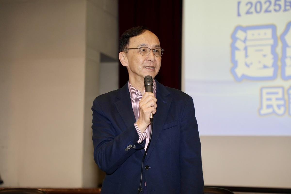 國民黨主席朱立倫今日證實敦促不分區立委不要有任何負面做法，應成為區域立委助力。 圖：國民黨文傳會提供