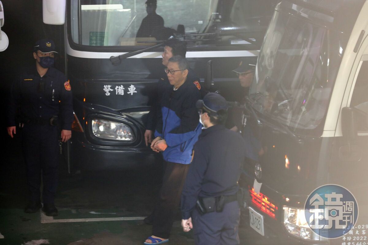 因柯文哲要與家人討論父親治喪事宜，臨時向台北地院聲請解除禁見及通訊。 圖：鏡傳媒提供