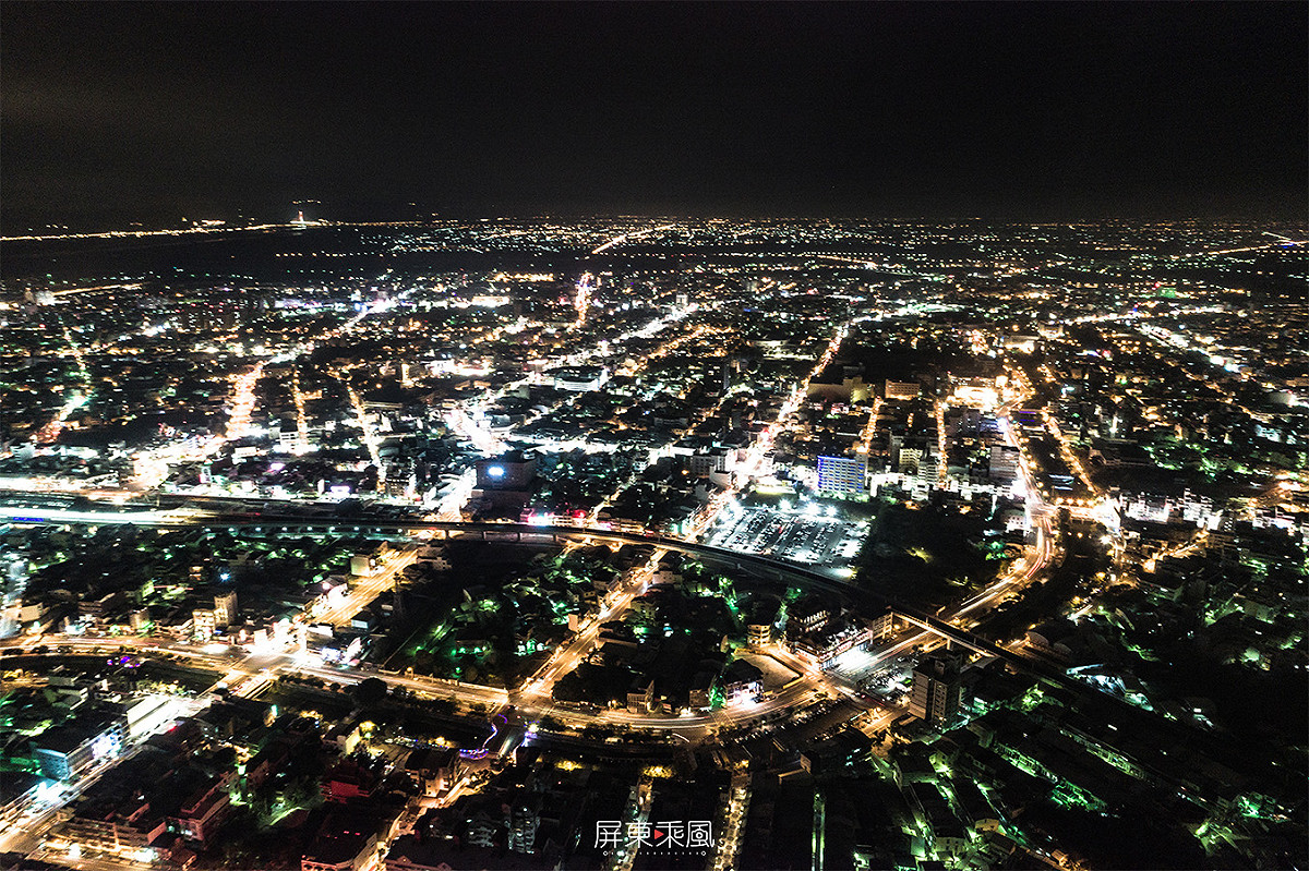 屏東市夜景 圖 : 翻攝自屏東乘風