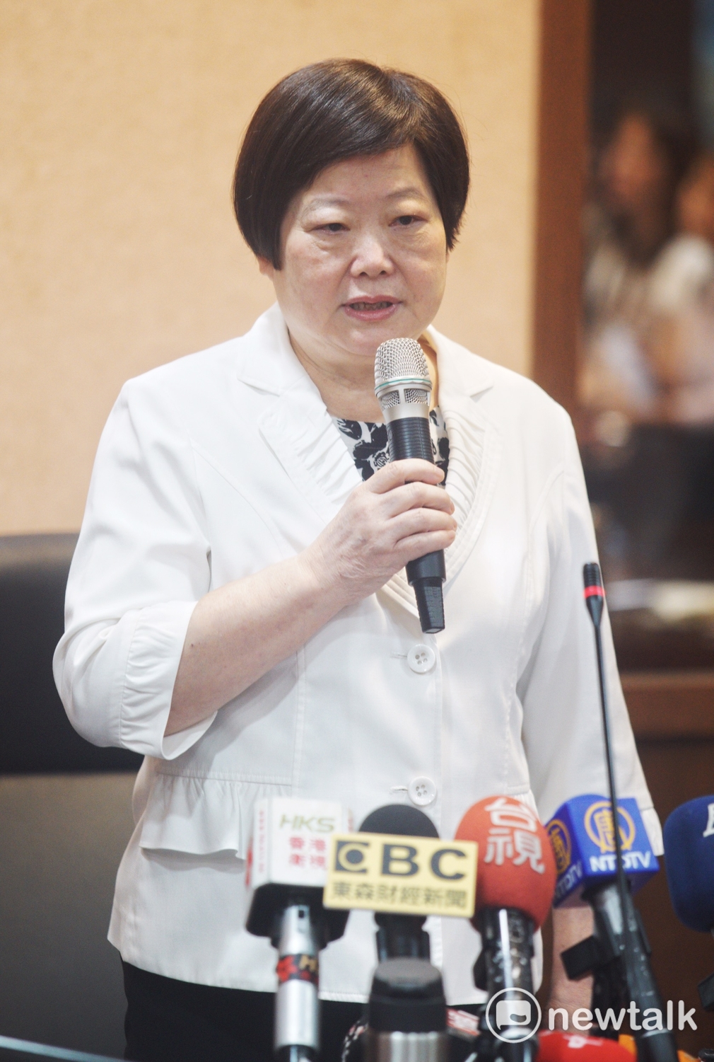 勞動部長林美珠今（18）天親自主持基本工資審議委員會。 圖：常日豪/攝