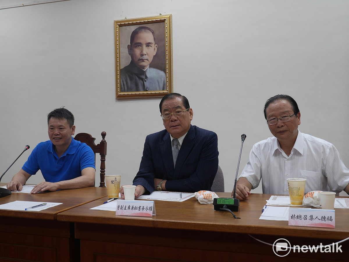 立法院今（24）天繼續針對前瞻預算進行朝野協商，國民黨團上午召開黨團大會研擬攻防策略。 圖：趙婉淳／攝