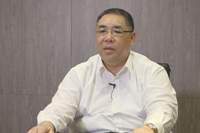 天鴿颱風重創澳門，行政長官崔世安24日為此公開致歉，地球物理暨氣象局局長馮瑞權則請辭下台。 圖：翻攝自澳門特別行政區政府行政長官辦公室官網