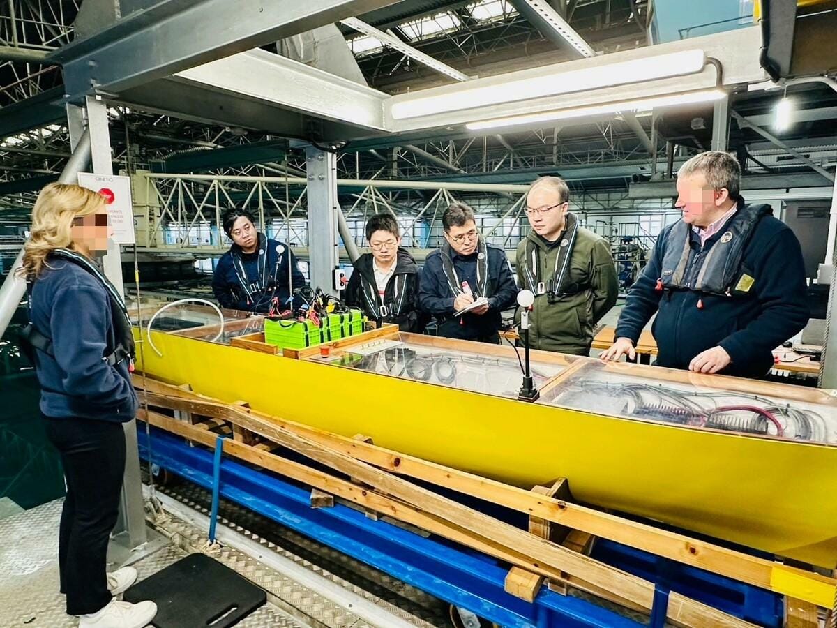 學員赴國外頂尖船模實驗機構參與專業實驗操作培訓課程。 圖：國家海洋研究院/提供