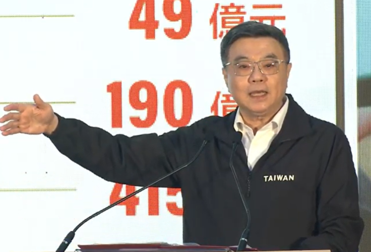 卓榮泰說：「我們自己來當立委，好不好？跟我一起來當部長當院長好不好？」 圖：直播畫面