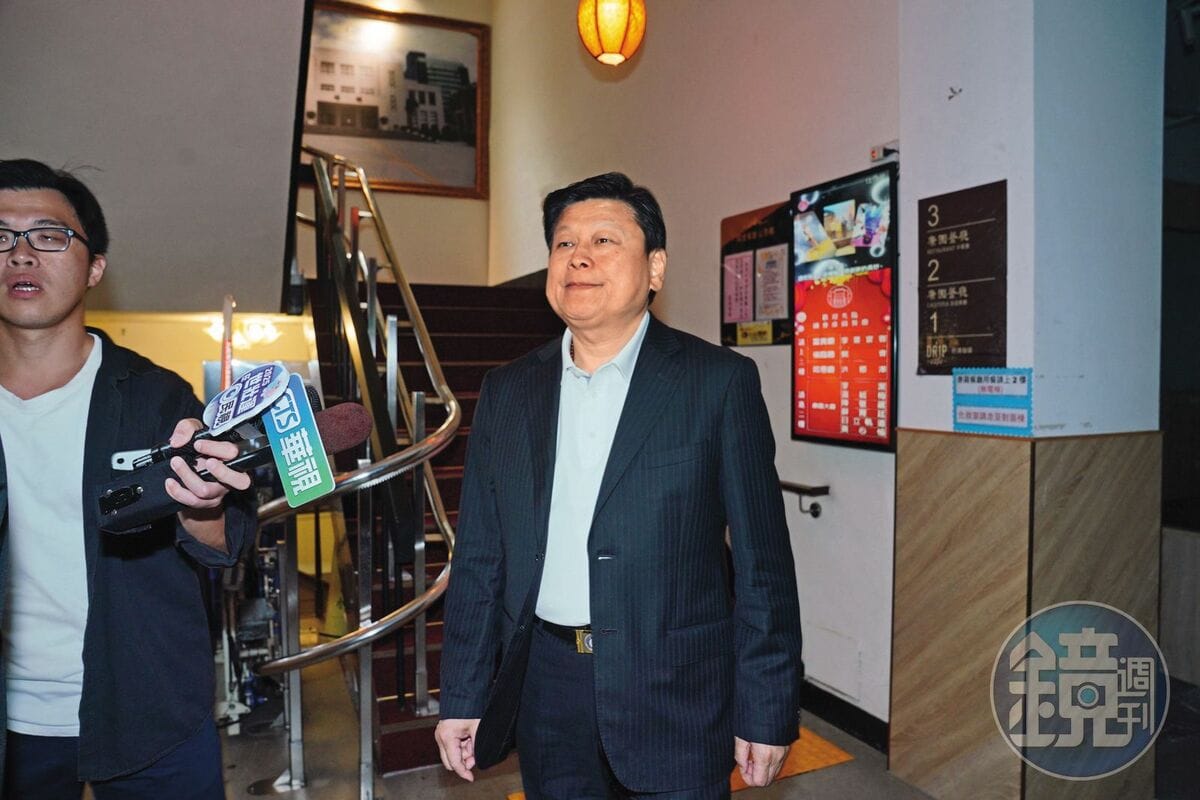 傅崐萁批評檢調搜索是政治追殺，但對競選小物案情卻未仔細說明。 圖：鏡週刊提供