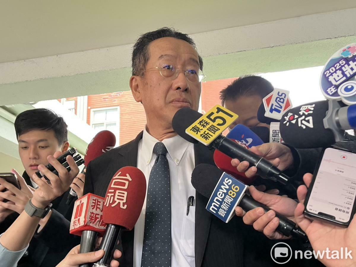面對中共不時灰色侵擾，國防部長顧立雄批評，中共是台海和平的麻煩製造者。 圖：金大鈞/攝