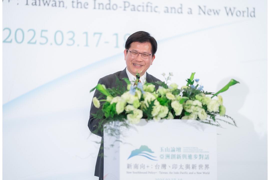 林佳龍表示，台灣堅守民主，以信賴科技貢獻印太與全世界。 圖：翻攝林佳龍臉書