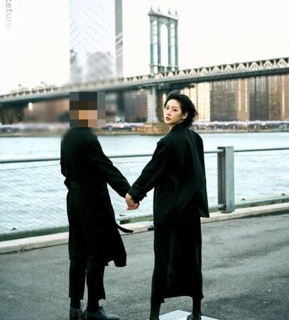 金賽綸IG曬出的雙人照，她聲稱是男方發出的。 圖：翻攝IG