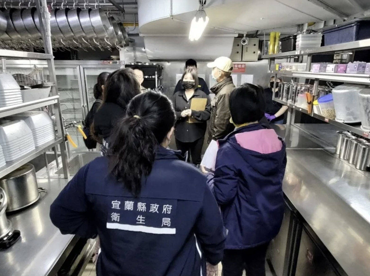 衛生局強調，19日起已要求業者暫停營業，並在昨日上午完成現場檢查。 圖：宜蘭縣衛生局／提供