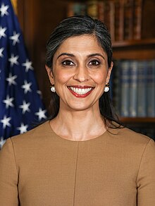 美國第二夫人烏莎·萬斯（Usha Vance）將於本週訪問格陵蘭，計劃參加該島的全國狗拉雪橇大賽並慶祝當地文化。 翻攝自 維基百科