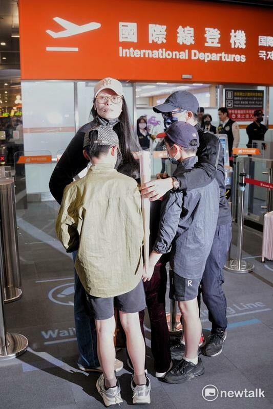 中配亞亞遭廢止依親居留許可，25日限期前自松山機場出境。 圖：張良一攝（資料照片）