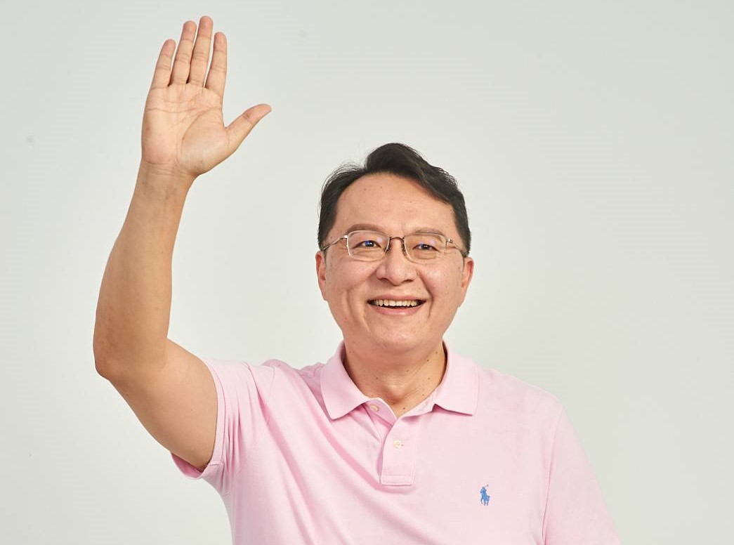 律師劉家榮接任民眾黨高雄市黨部主委職務。 圖：民眾黨高雄市黨部/提供