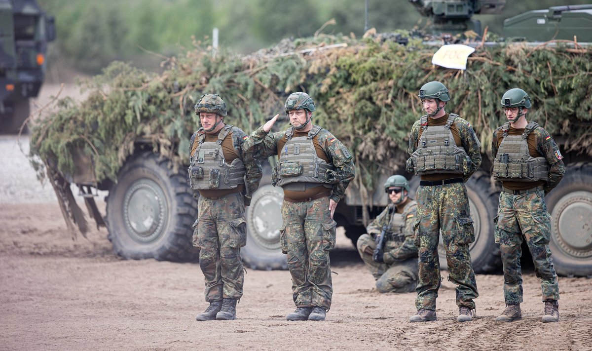 在立陶宛白俄羅斯邊境附近舉行的軍事演習中，四名美軍士兵與一輛履帶式運輸車失蹤，引發關注。(示意圖) 圖:翻攝自X帳號@rainbow78521