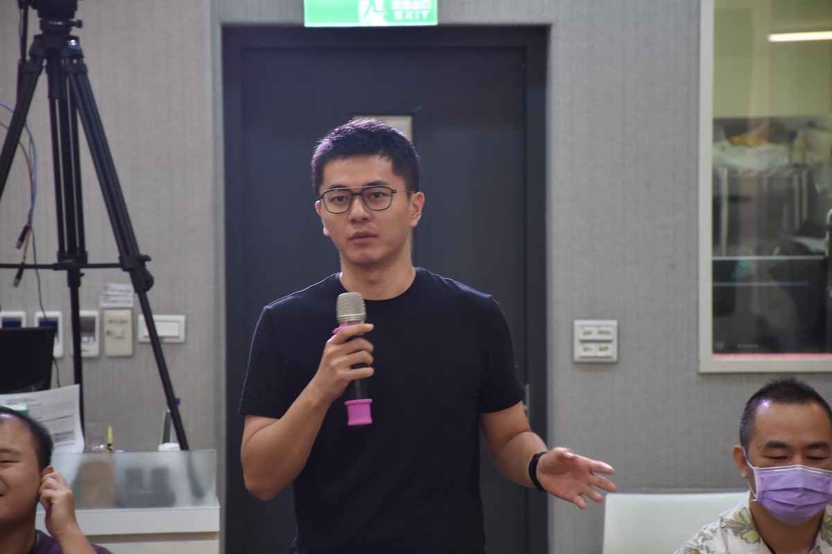 罷免吳沛憶領銜人李孝亮母親再度發聲明質疑，國民黨台北市黨部主委黃呂錦茹疑似為幫丈夫報仇，所以才找李孝亮當罷免領銜人，並表示反對罷免吳沛憶。 圖：翻攝自李孝亮臉書（資料照）