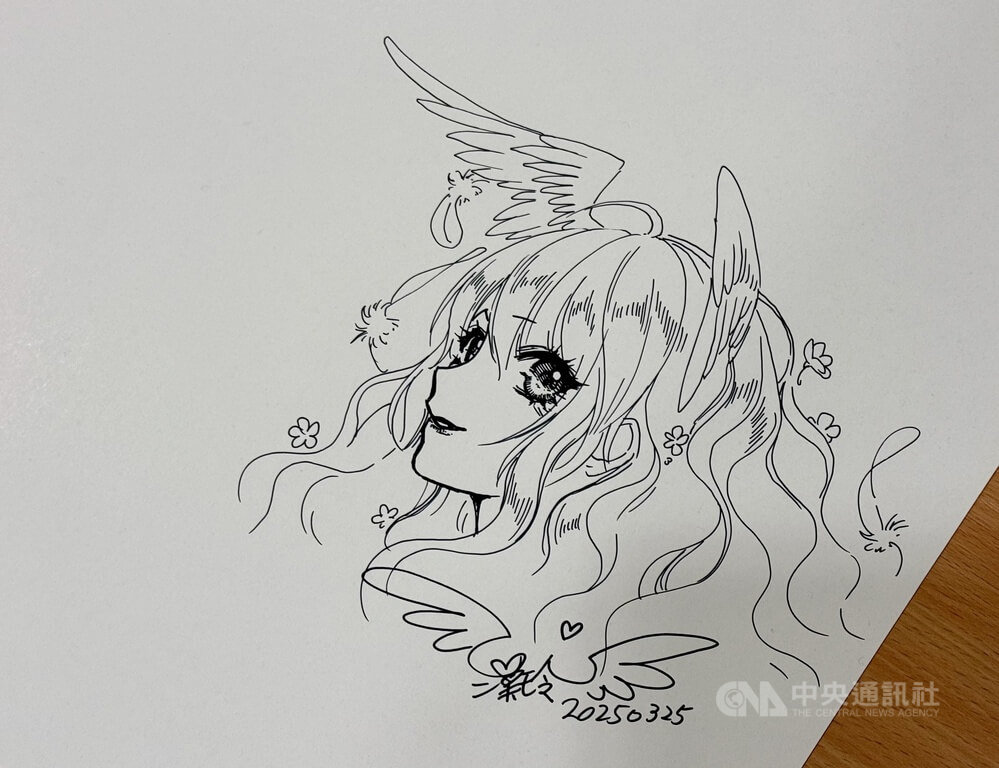 認為手繪最有創作實感的陳漢玲畫風細膩華麗，題材橫跨校園戀愛與奇幻冒險，代表作包括「極道甜心」、「潘朵拉的禁忌之吻」。 圖：中央社