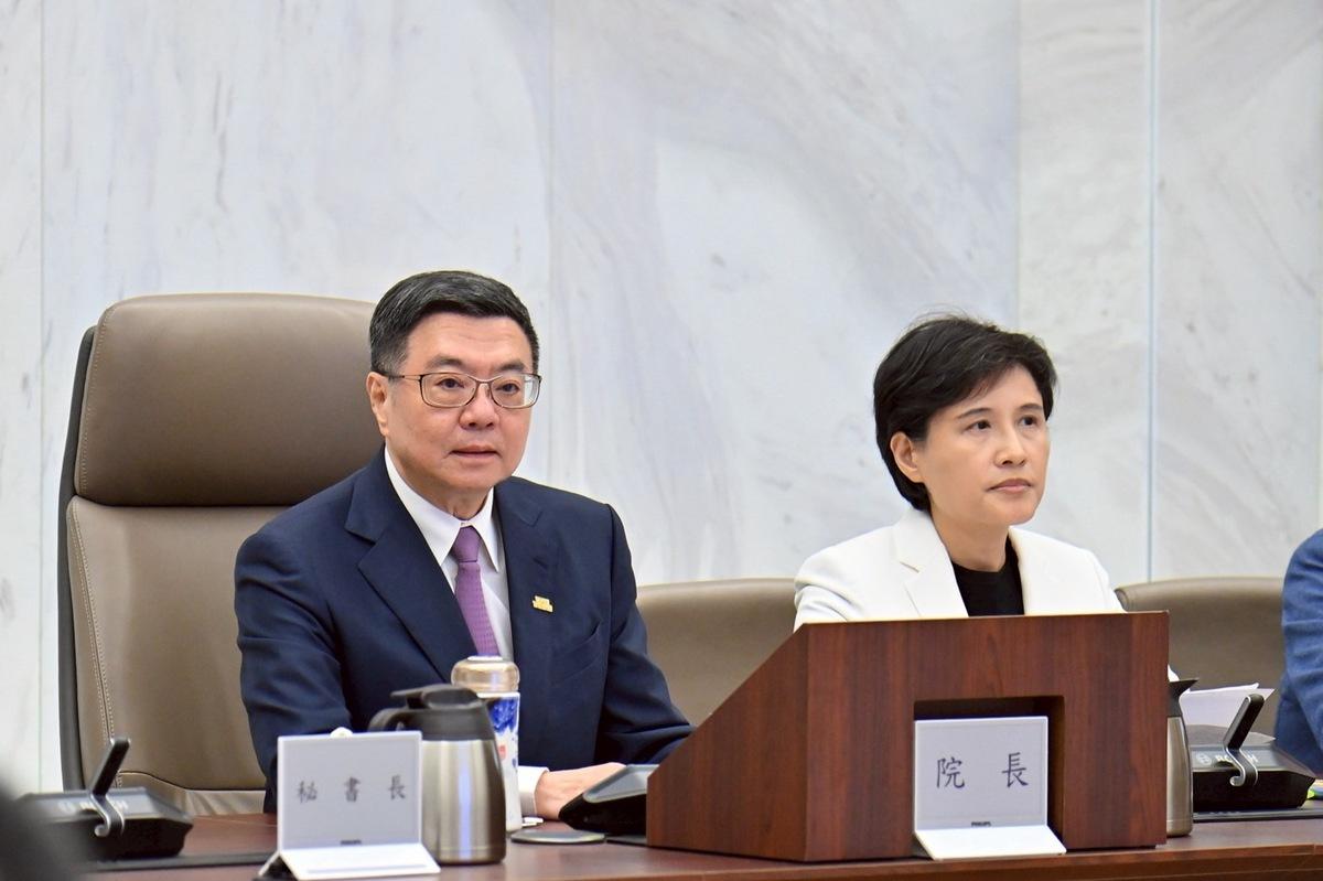 行政院長卓榮泰表示，該案之第35條第1項第4款、第2項、第3項及第6項提高警察、消防、海岸巡防、移民及空中勤務總隊人員退休所得替代率，經研議後，確有五項窒礙難行之處。 圖：行政院提供