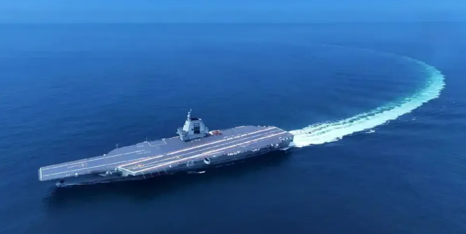 中共第三艘航母「福建艦」。 圖:翻攝自騰訊網
