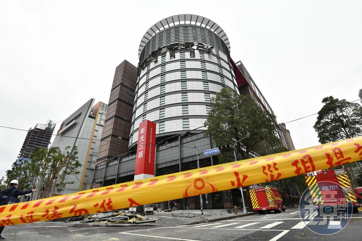 台中新光三越氣爆案釀5死38傷悲劇。