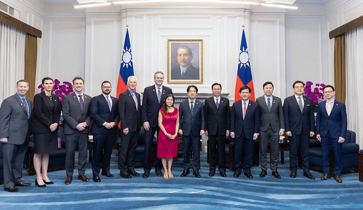 總統賴清德接見美國阿拉斯加州州長鄧利維訪賓一行人。 圖：總統府提供