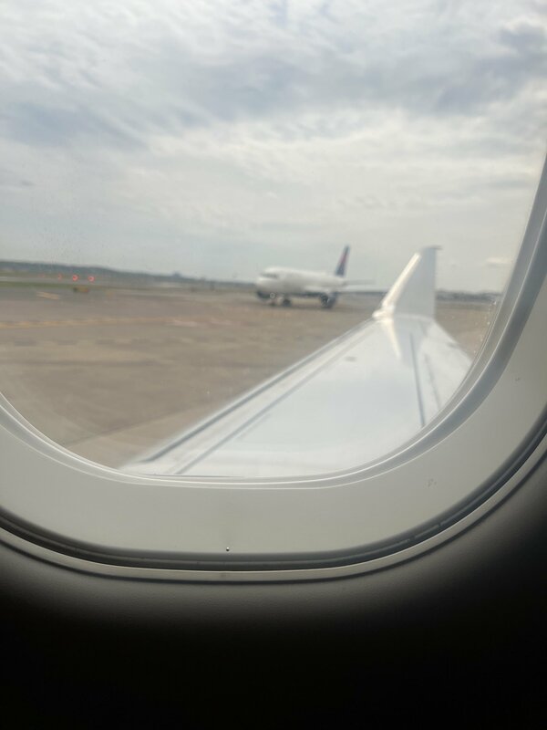 美國華盛頓里根國際機場當地時間 10 日發生飛機相撞事故。 圖：翻攝自 Congressman Nick LaLota X 帳號