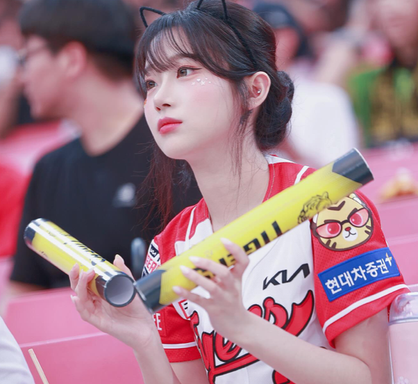 Fubon Angels成員李珠珢因甜美的外表和魔鬼身材圈粉無數。 圖：翻攝自李珠珢IG