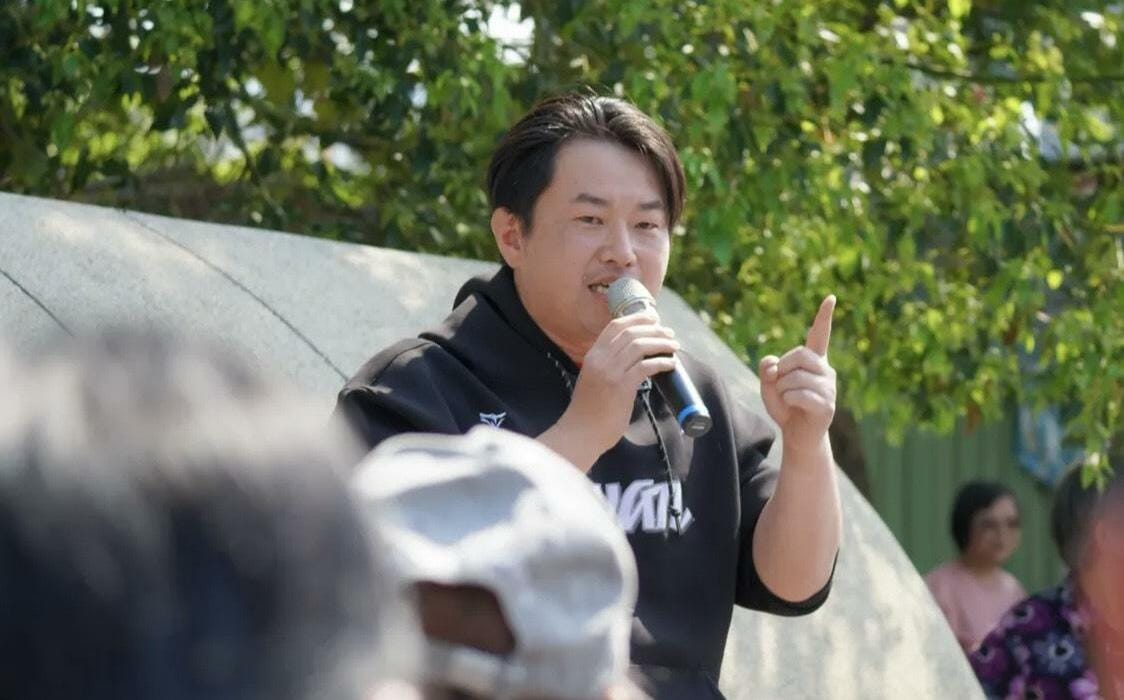 回力鏢！羅智強批貨櫃車宣傳搞罷免 陳柏惟反嗆：你過去跨區出車罷免我！