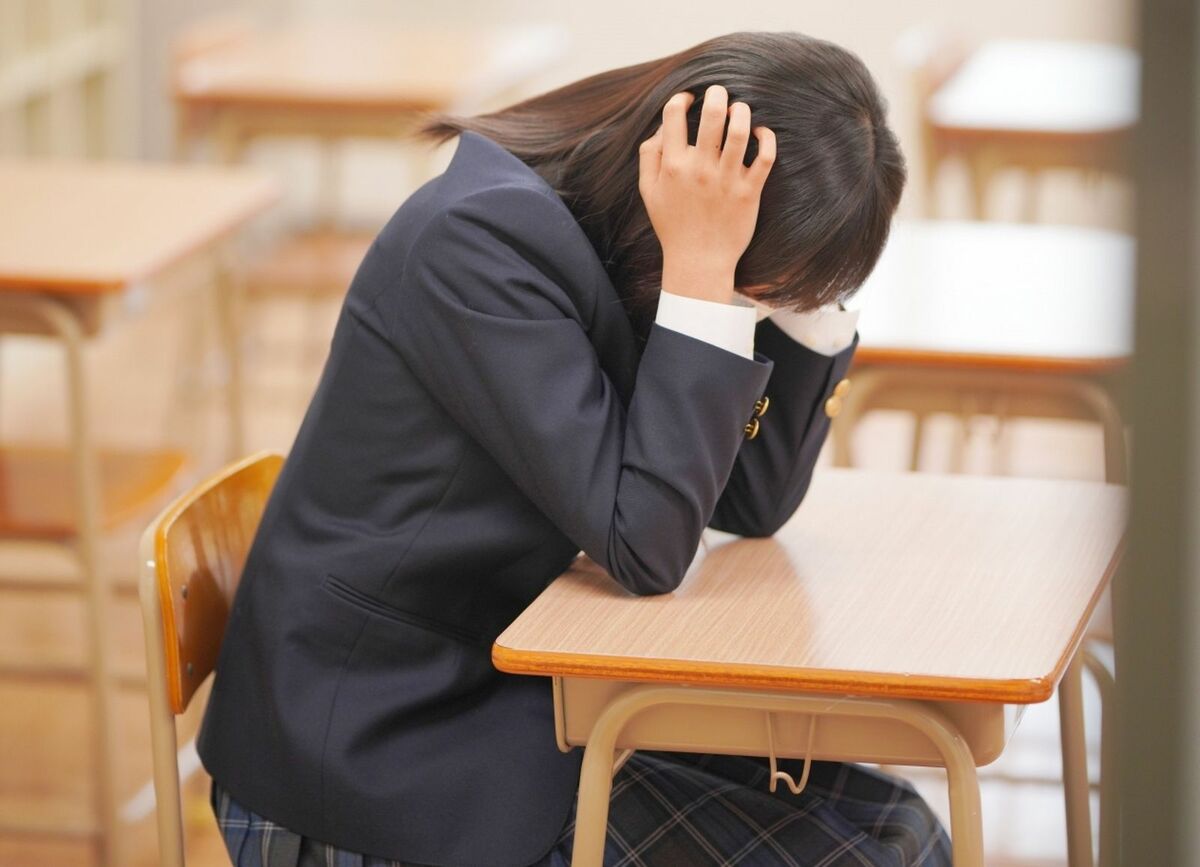 一名媽媽透露，就讀國中的女兒對抖音不感興趣，沒想到遭班上同學嘲笑霸凌。（示意圖） 圖：photoAC