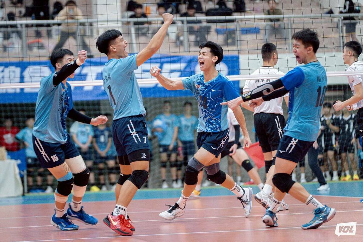 原訂於 11 日至 13 日在彰化縣立體育館舉行的 113 學年度高中排球聯賽（HVL）甲級決賽，主辦單位今日（12日）宣布，因賽場出現地板塌陷疑慮，為確保參賽學生運動安全，決定延期辦理今（12日）與明（13日）的賽程。 圖：擷自VOL Sports臉書