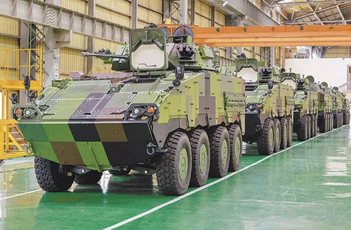 我國正在接裝的 M1A2T 「艾布拉姆斯」主戰坦克。 翻攝自 騰訊網