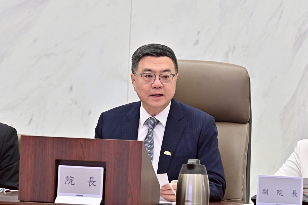 行政院會今(24日)通過「因應國際情勢強化經濟社會及國土安全韌性特別條例」草案，施行日期自2025年3月12日起至2027年12月31日為止，得經立法院同意延長。圖為行政院長卓榮泰。（資料照片） 圖：行政院提供