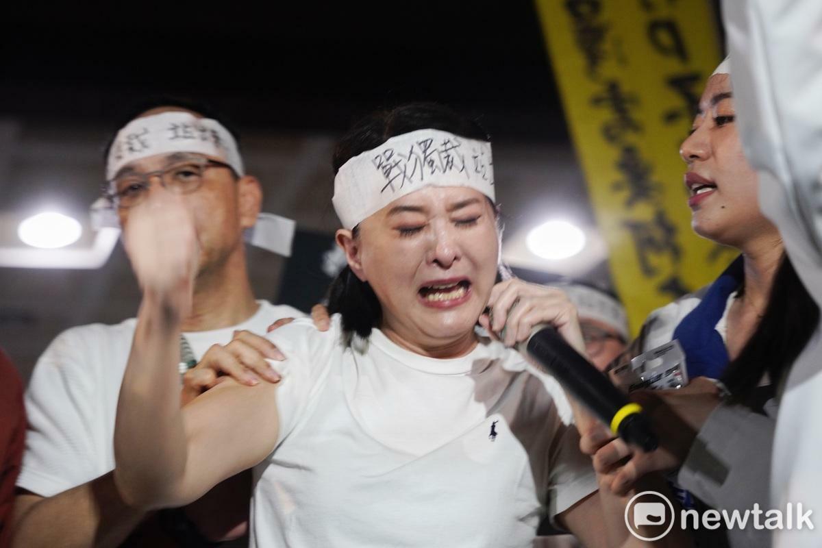 國民黨立委王鴻薇激動落淚。 圖：張良一/攝（資料照）