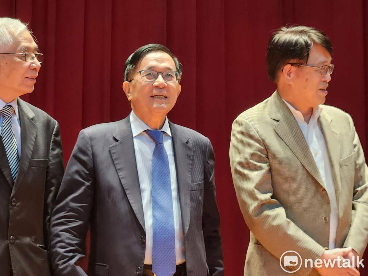 前總統陳水扁於黃信介先生紀念講座發表演說。 圖：黃建豪/攝