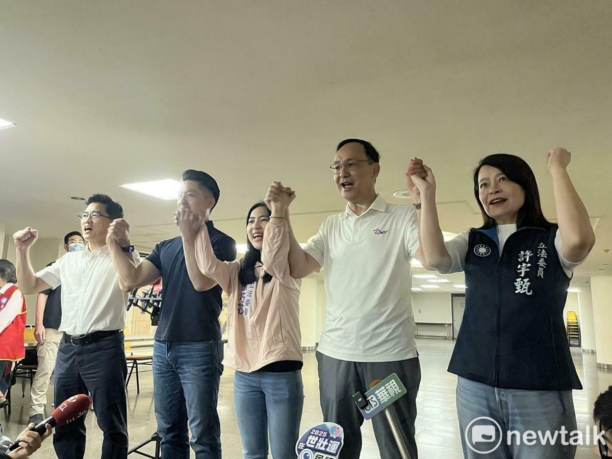 國民黨主席朱立倫今日證實，22日將與民眾黨黨主席黃國昌會面共商國是。 圖：金大鈞/攝