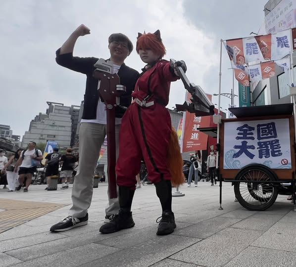 台灣基進主席王興煥(左)今（20）日在臉書發文表示，大罷免運動不只是對國民黨立委的反制行動，更是台灣獨立運動的一環。 圖:翻攝自王興煥臉書