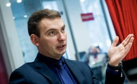 烏克蘭國會議員雅羅斯拉夫·熱列茲尼亞克（Yaroslav Zhelezniak）提倡色情合法化。 圖 : 翻攝自X