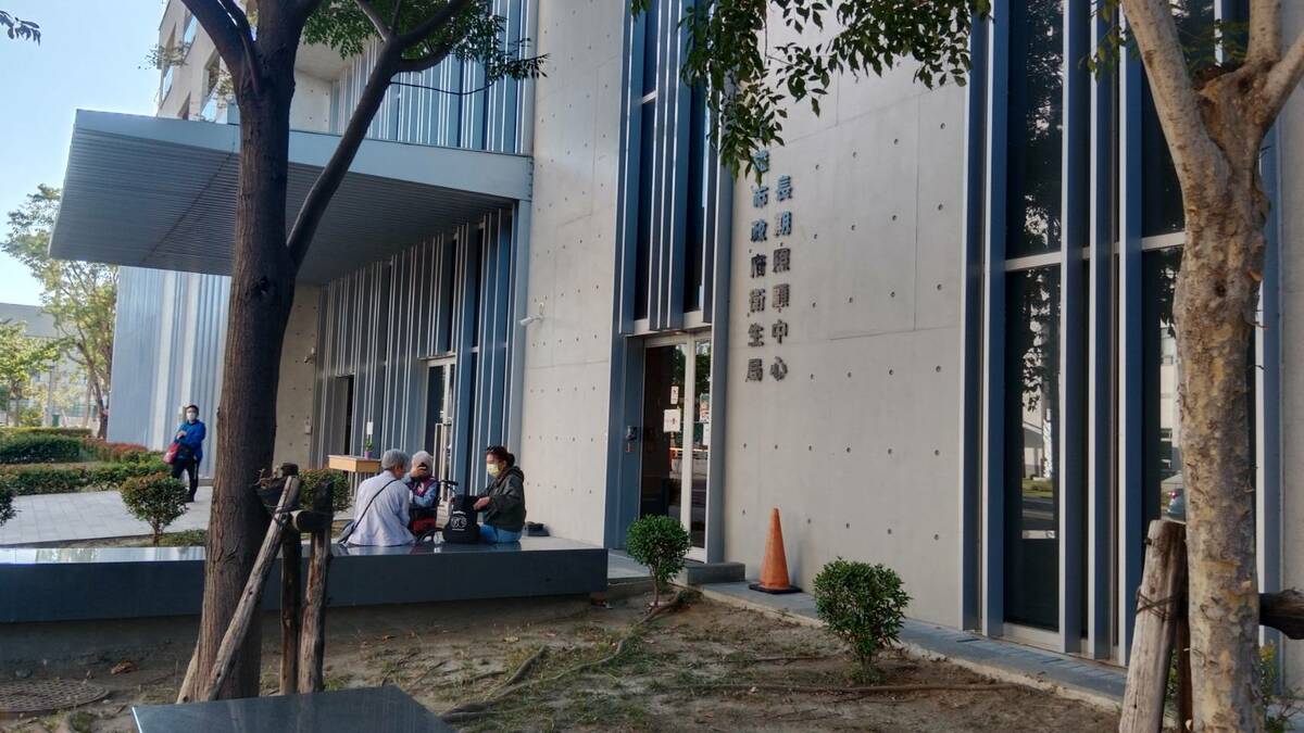 長照中心承辦人員正常輪調，才能確保照護機構與接受服務的民眾權益。 圖：孫家銘/攝
