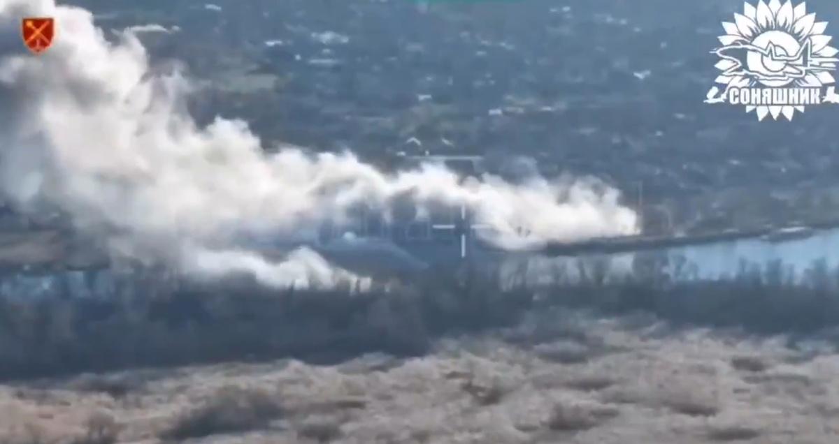 烏軍米格-29 戰機使用 AASM HAMMER 攻擊俄軍位於赫爾松的陣地。 圖：翻攝自 Special Kherson Cat X 帳號