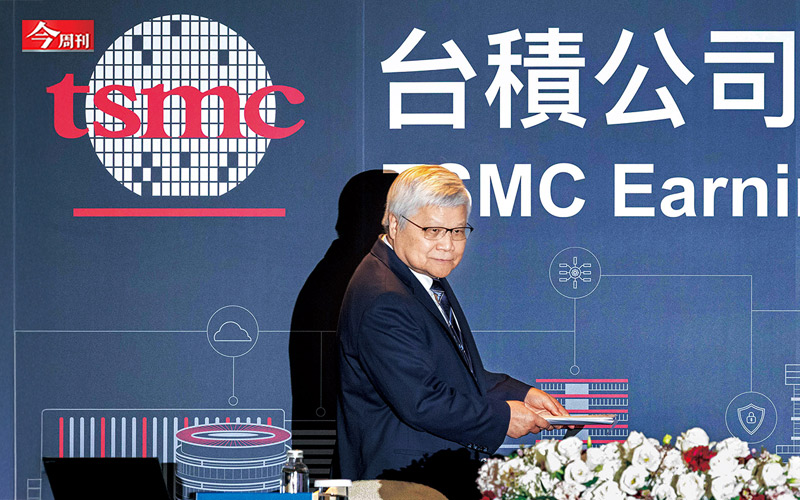 決定台積電股價的重點已不在 EPS，而是本益比。 圖：翻攝自今周刊