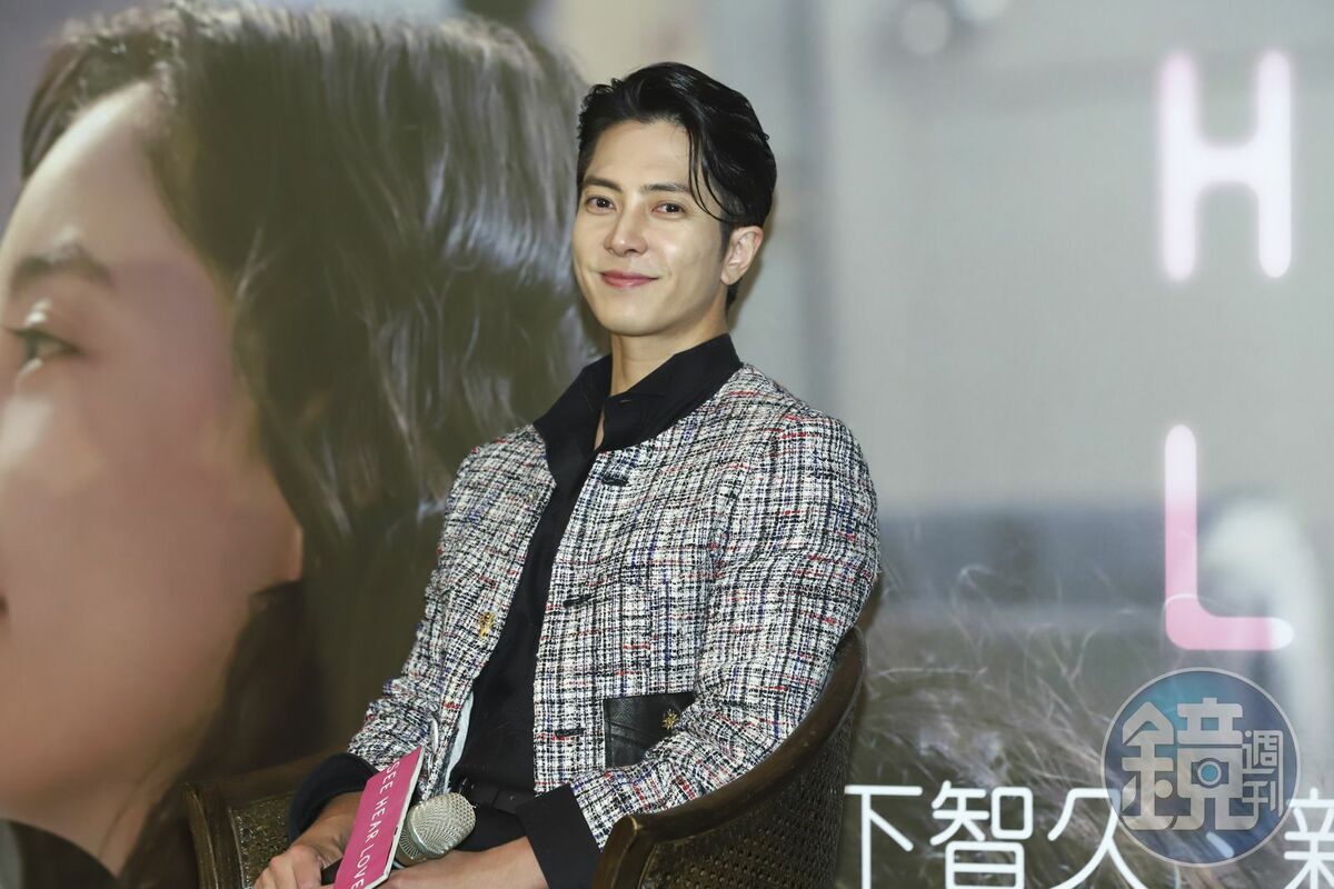 日本男神山下智久到陽明山看夜景。（本刊資料照）