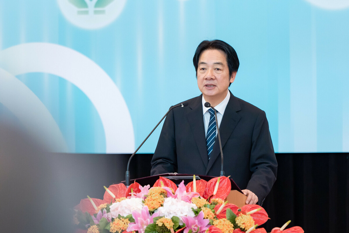 賴清德勉勵高階公務員，努力為台灣打拚，讓國家更進步，人民更幸福。 圖：總統府提供