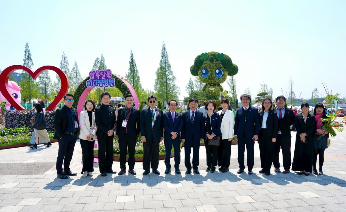 訪團參觀韓國最大型花卉慶典「高陽國際花卉博覽會」。 圖：高雄市政府/提供