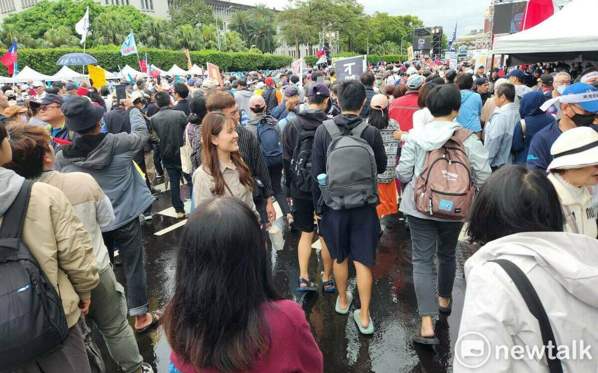 凱道人潮爆滿 國民黨：下午2點就滿到景福門