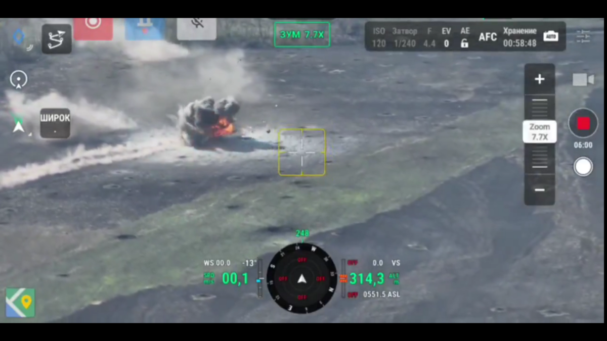 一支俄羅斯突擊小組騎著四輪摩托車衝向烏軍陣地時，當場輾過事先布設的地雷，引發猛烈爆炸。 圖:翻攝自影片