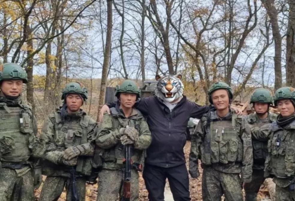 假設北韓軍派出 3% 乃至 5% 力量參加烏東戰事，俄軍將擁有一隻機械化水平高，火力強大且的集團軍。 圖：翻攝自雷姐的機械空間