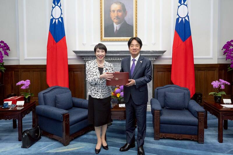 日本首任女首相高市早苗，曾在擔任眾議員時期，前往總統府會見賴清德。 圖：總統府提供（資料照片）