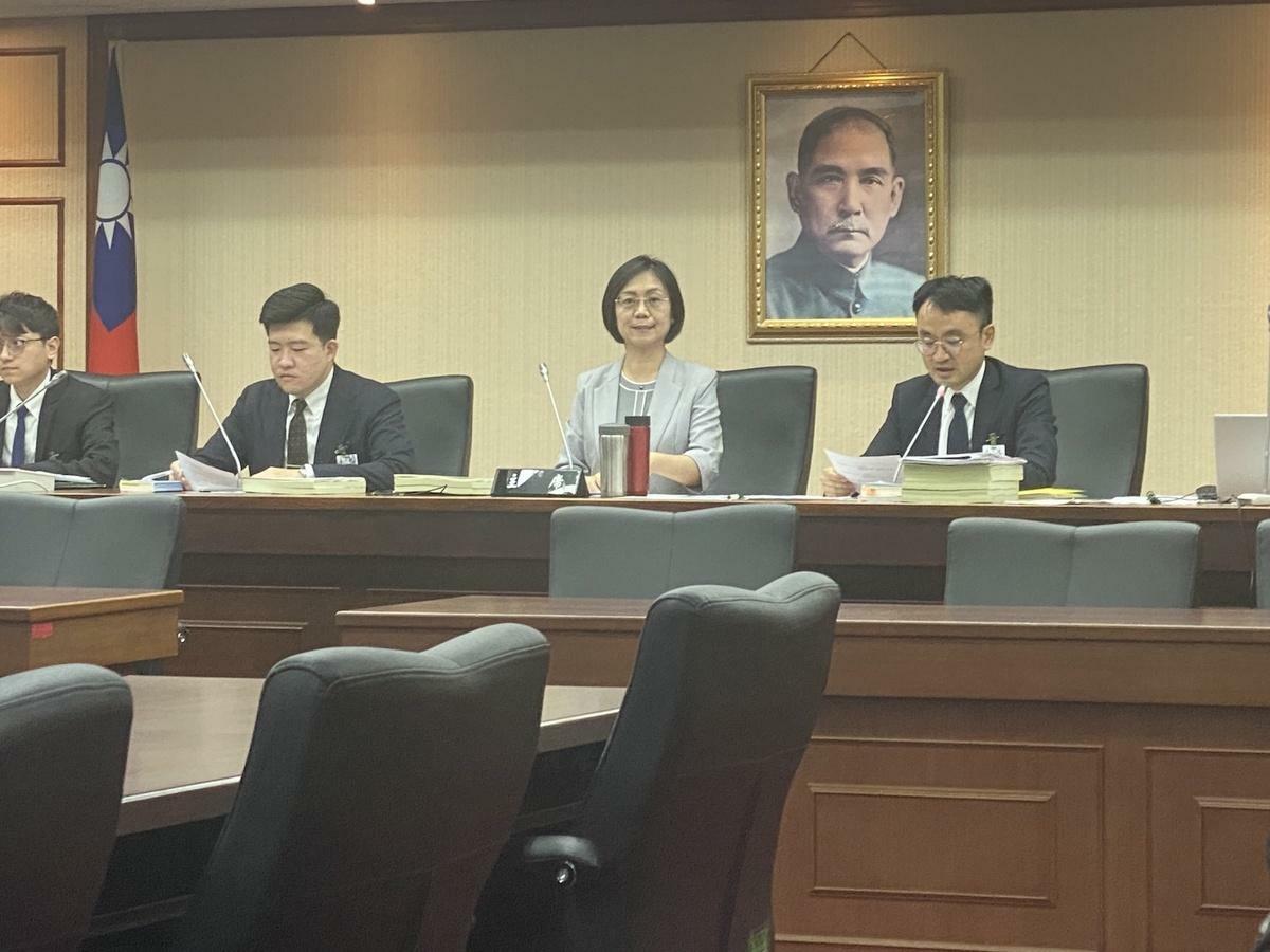 立法院程序委員會由國民黨籍召委翁曉玲主持。 資料照片：林朝億/攝